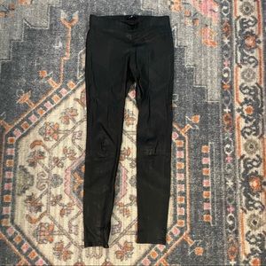 VTG 7 for All Mankind Black Leather Leggings sz S